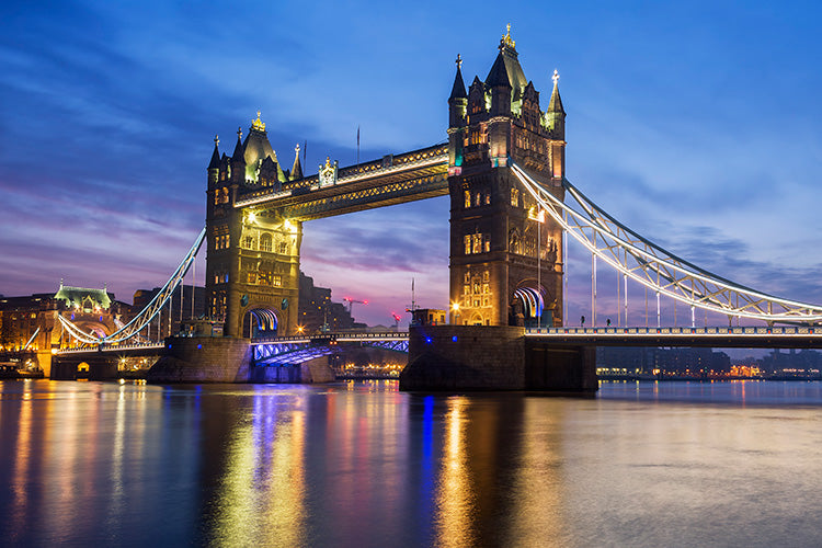 Londra Tower Bridge night